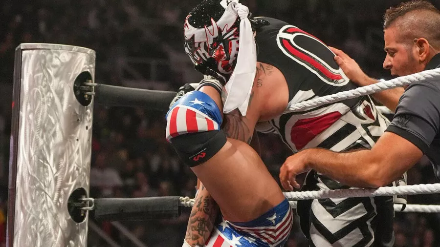 Espectacular presentación del mexicano Penta en WWE