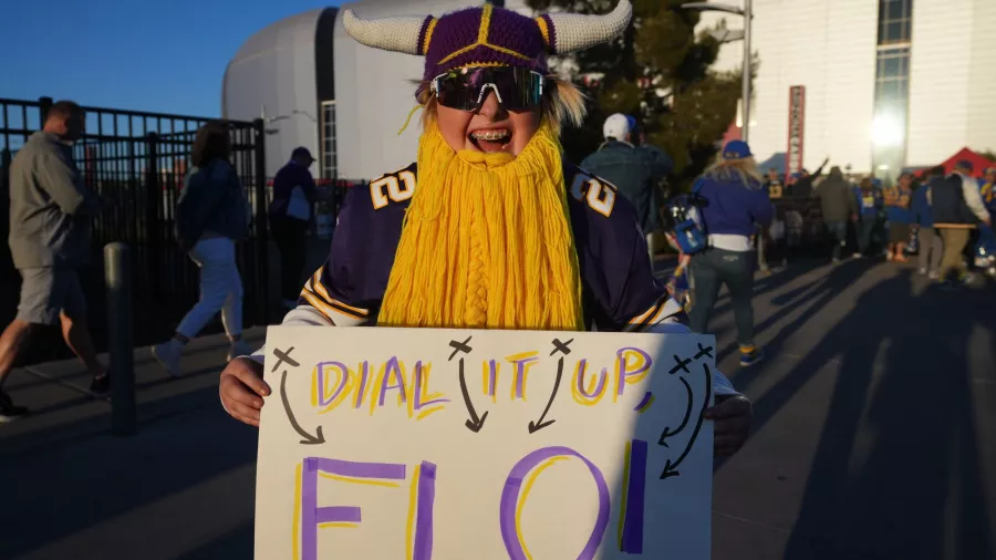 La afición de Los Angeles hizo de Arizona su casa