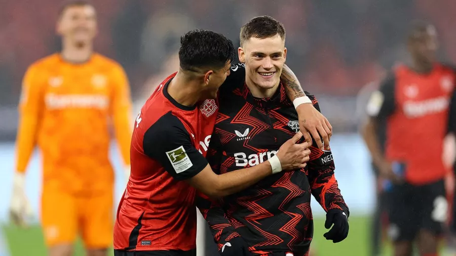 El Bayer Leverkusen se aferra a la pelea, nariz con nariz, contra el Bayern Munich