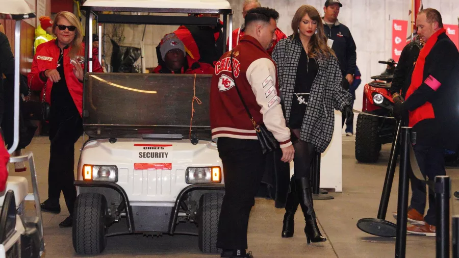 Ambiente de primera en Arrowhead y Taylor Swift no podía faltar