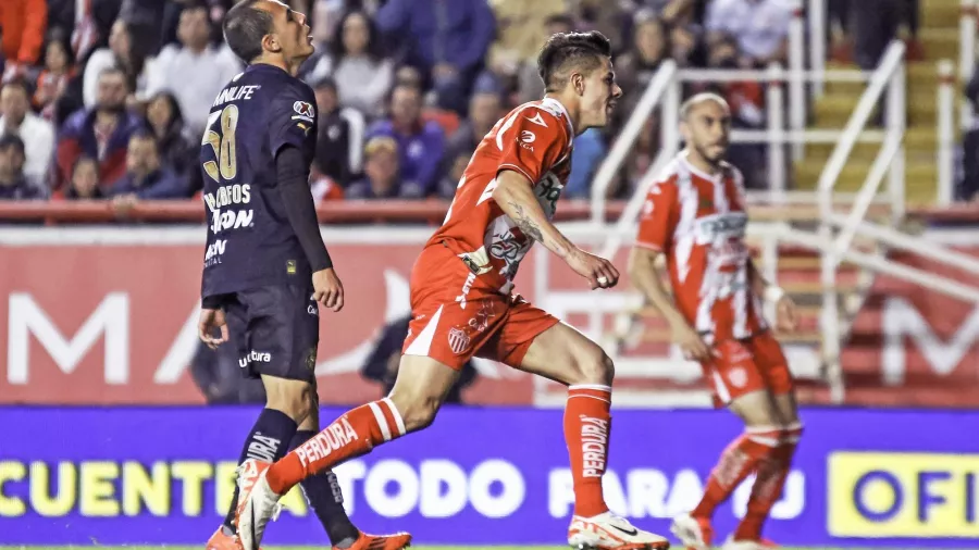 Dolorosa noche para Chivas en Aguascalientes