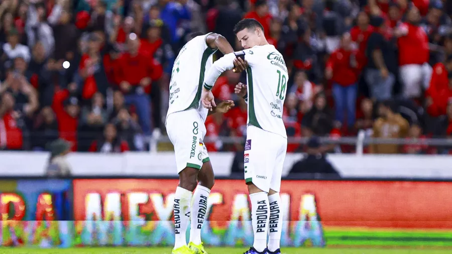 James Rodríguez se presentó en el futbol mexicano