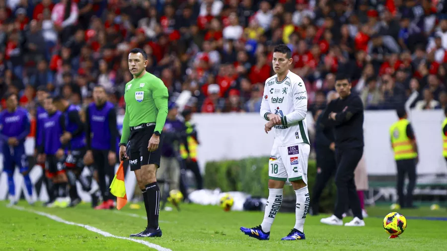 James Rodríguez se presentó en el futbol mexicano