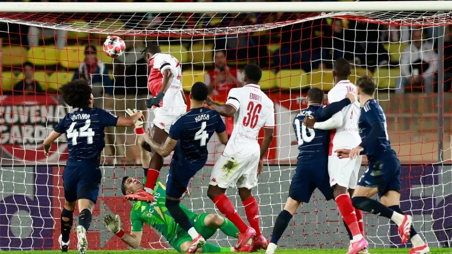 Monaco dio un paso al playoff de la Champions League