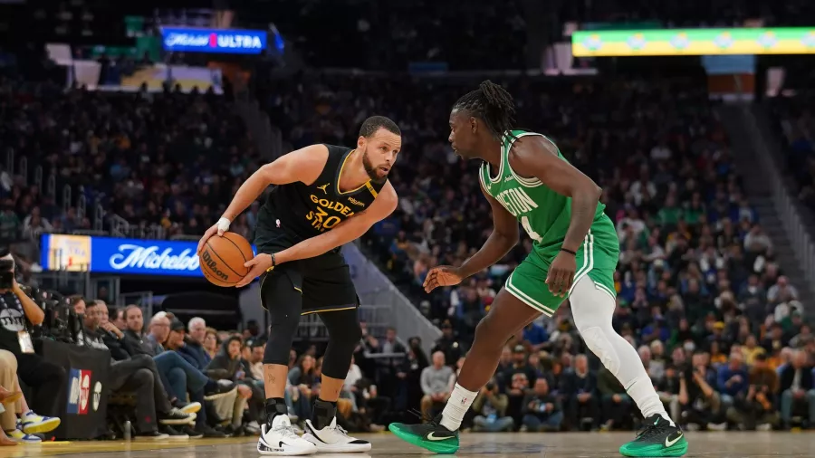 Paliza histórica de los Celtics a los Warriors