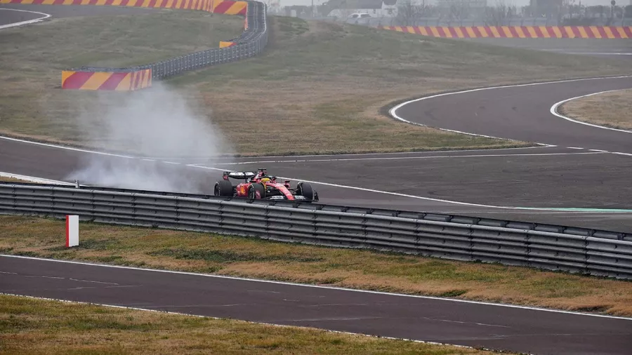 Lewis Hamilton y su primer día con un monoplaza de Ferrari