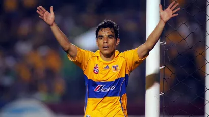 Omar Bravo, delantero | Canterano de Chivas (retirado)