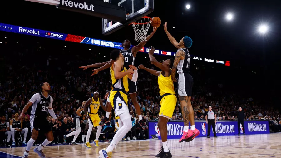 Los Pacers tomaron revancha de los Spurs en París