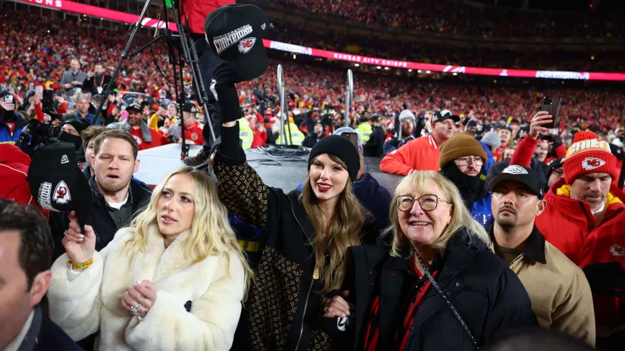 ¿Taylor Swift sigue siendo el amuleto de los Chiefs?