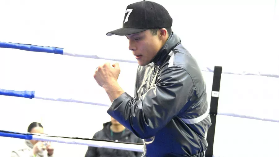 Isaac 'Pitbull' Cruz y su último entrenamiento en casa