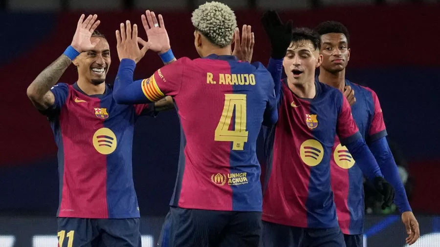 Ronald Araújo celebra su renovación con un gol en Champions League