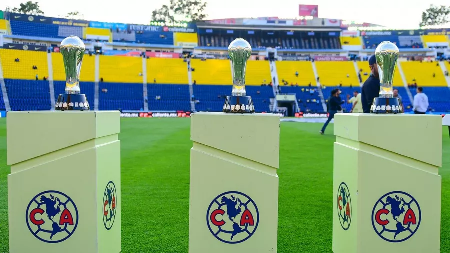 Antes de este partido por la Jornada 4, las Águilas presumieron sus tres títulos seguidos en el Estadio Ciudad de los Deportes.