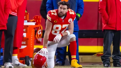 Travis Kelce disfruta el papel de 'villano' en el Super Bowl