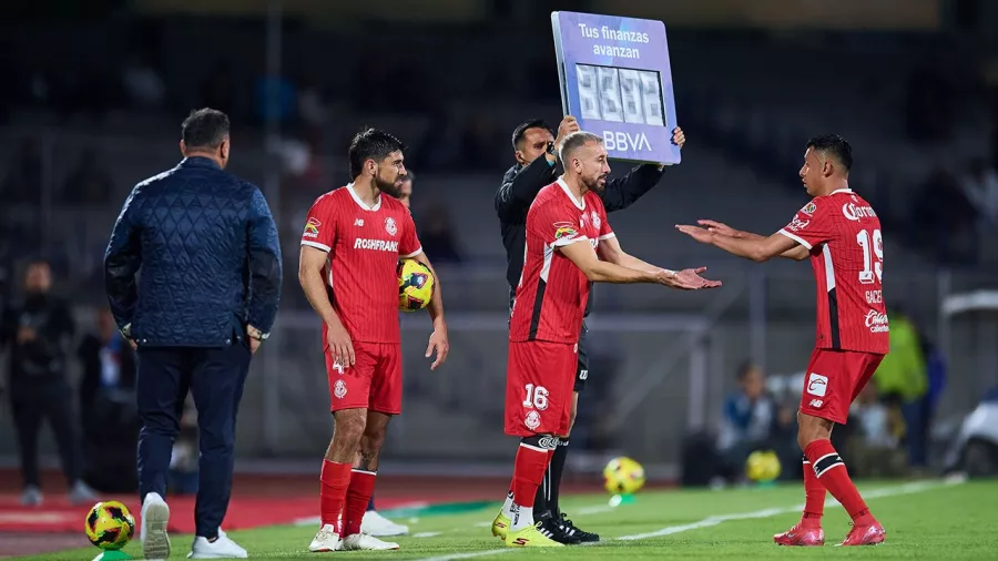 Así fueron los primeros minutos de Héctor Herrera con Toluca