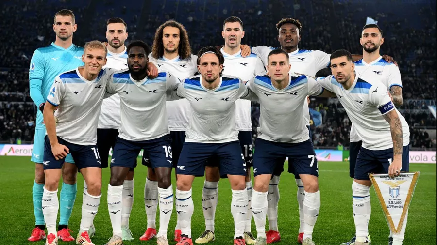 1. Lazio (Italia). Perdió por la mínima diferencia y quedó con 19 puntos, pero mejor diferencia de goles.