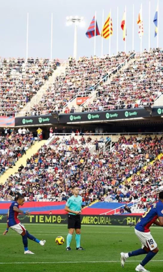 ¿Y el Camp Nou? Barcelona quiere quedarse más tiempo en el Estadio Montjuic