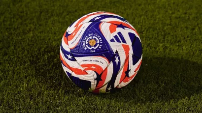 El balón del nuevo Mundial de Clubes estalla en barras y estrellas