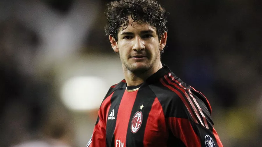 Alexandre Pato. Jugó la mayor cantidad de partidos de su carrera como Rossoneri. Marcó 63 goles y colaboró con 18 asistencias.