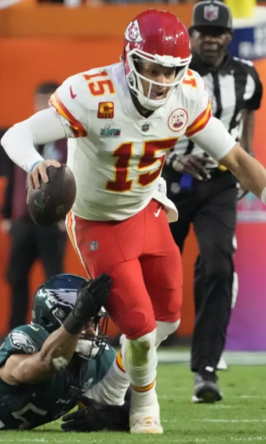 Aún si gana tres Super Bowls al hilo, Patrick Mahomes no está al nivel de Tom Brady