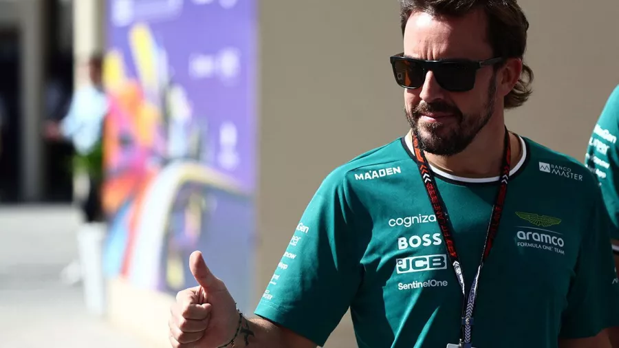 Nombre: Fernando Alonso
Escudería: Aston Martin
Sueldo: 20 millones de dólares