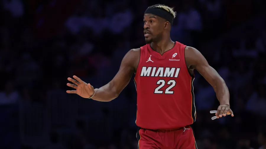 Jimmy Butler, de Miami Heat a Golden StateWarriors