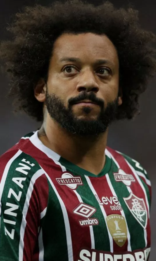 Enojados o no, Fluminense se despidió cariñosamente de Marcelo