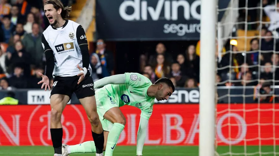 Ferrán Torres; un triplete en media hora para liquidar al Valencia