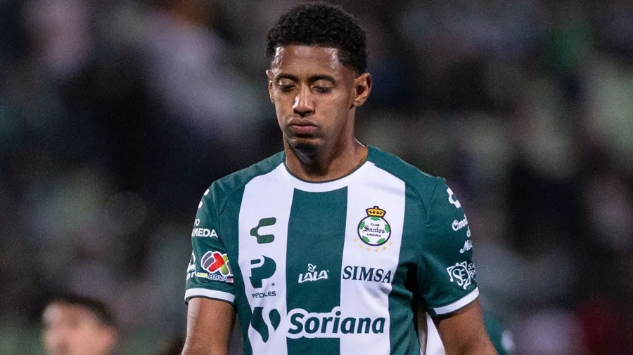 En el extremo opuesto está Santos Laguna, que después de dar el peor torneo de su vida, ahora está dando la peor temporada de su historia con cero puntos en el Clausura; 10 si contamos los del Apertura.