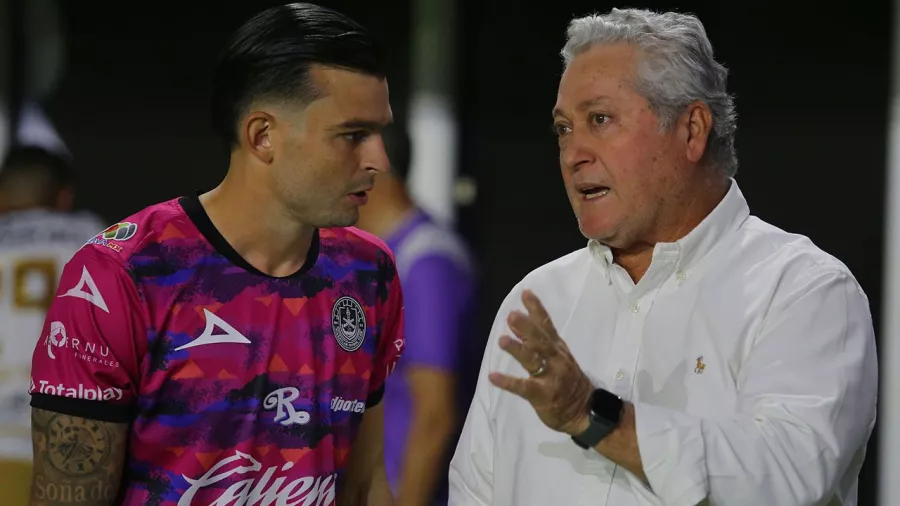 El equipo con técnico mexicano mejor posicionado es el Mazatlán de Víctor Vucetich: 8° con 7 puntos.