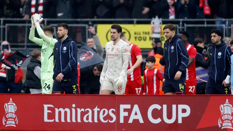 Manchester City avanzó a la quinta ronda del torneo más antiguo del mundo