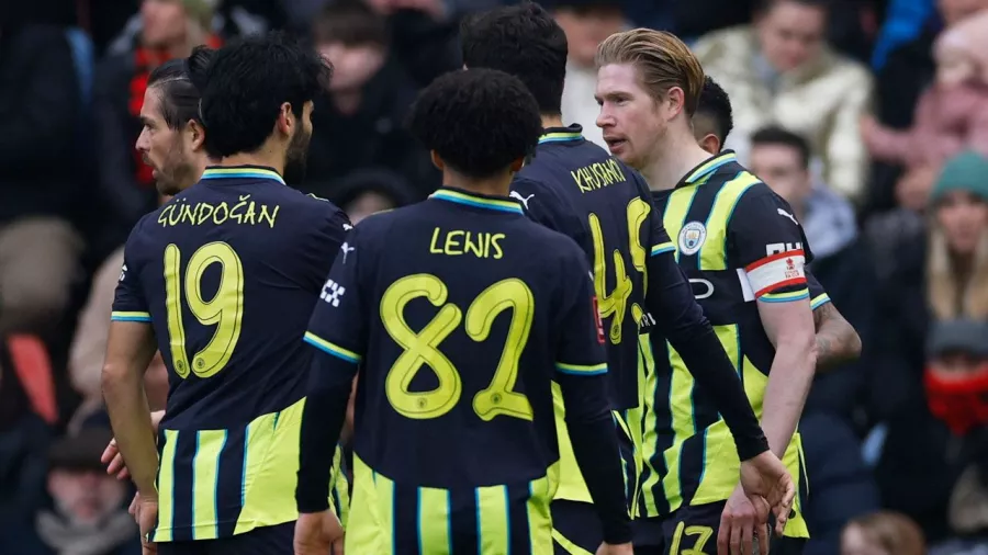 Manchester City remontó y avanzó en la FA Cup