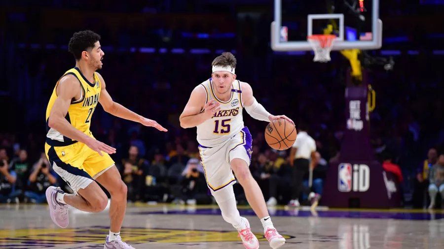 Austin Reaves cargó a los Lakers y los llevó al triunfo