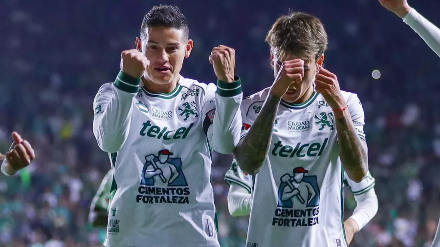 León va que vuela para su sexta victoria en seis partidos del torneo.