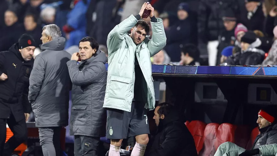 Así fue el primer partido de Santiago Giménez como rival del Feyenoord