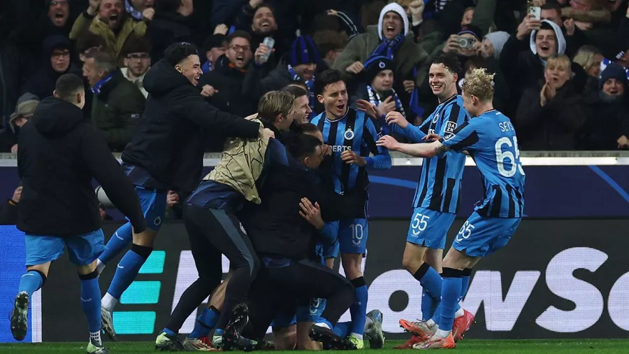 Ejecución perfecta y ¡triunfo para el Club brugge de último minuto!