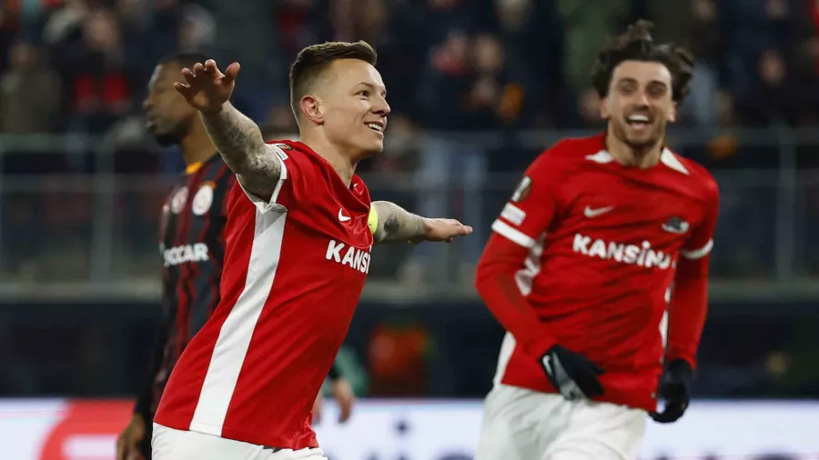 AZ Alkmaar 4-1 Galatasaray