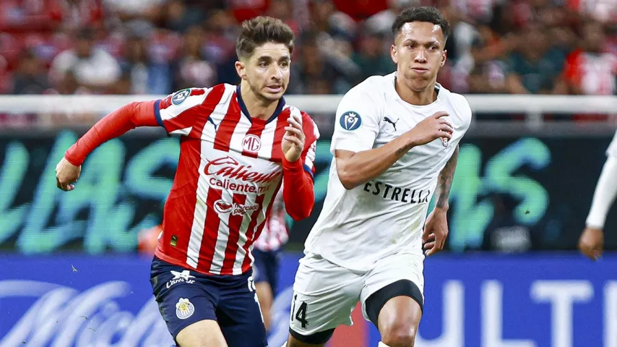 Chivas, 4-1 (global) sobre el Cibao de República Dominicana.