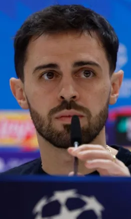 Bernardo Silva asegura que Manchester City tiene "más opciones de las que dijo Pep"