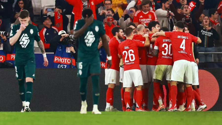 Benfica consiguió el pase a los octavos de final.