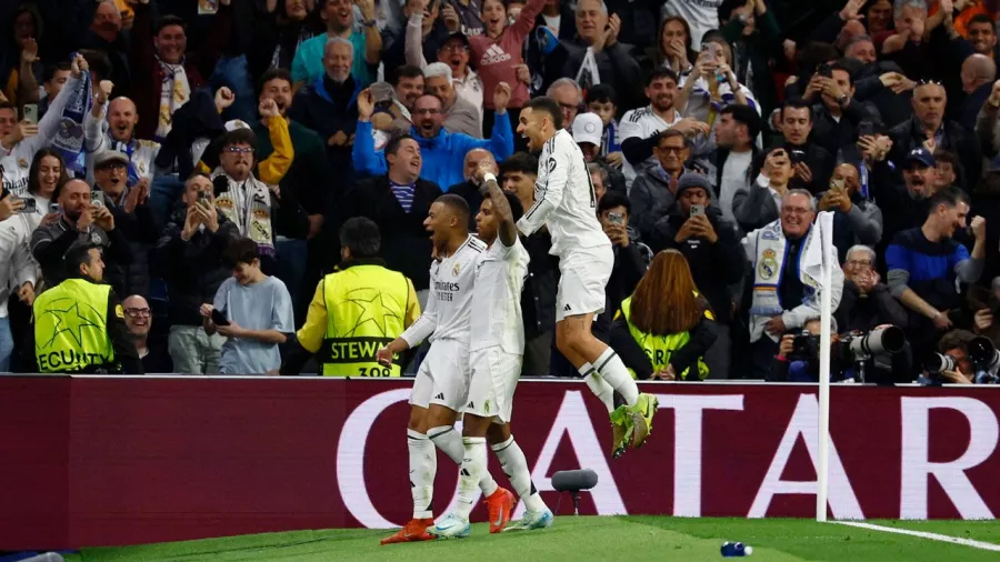 Primer hat-trick del francés con la camiseta del 'Rey de Europa' en el Santiago Bernabéu