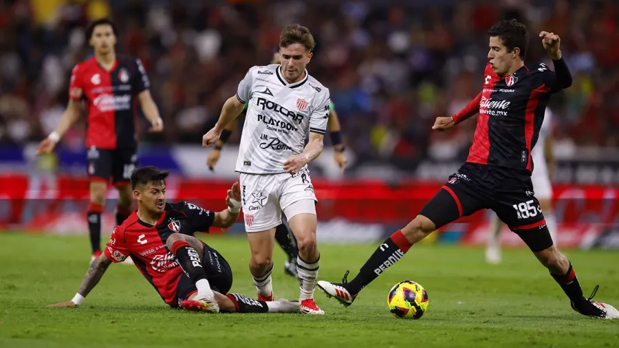 Primera goleada que recibe el equipo de Gonzalo Pineda, que ya perdió tres veces en ocho partidos.