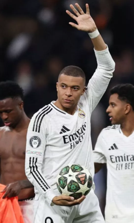 Carlo Ancelotti aseguró que Kylian Mbappé puede llegar al nivel de Cristiano Ronaldo