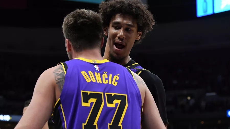 Luka Doncic ya tuvo su primera gran noche como Laker