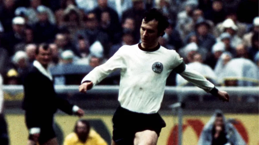 10. Franz Beckenbauer