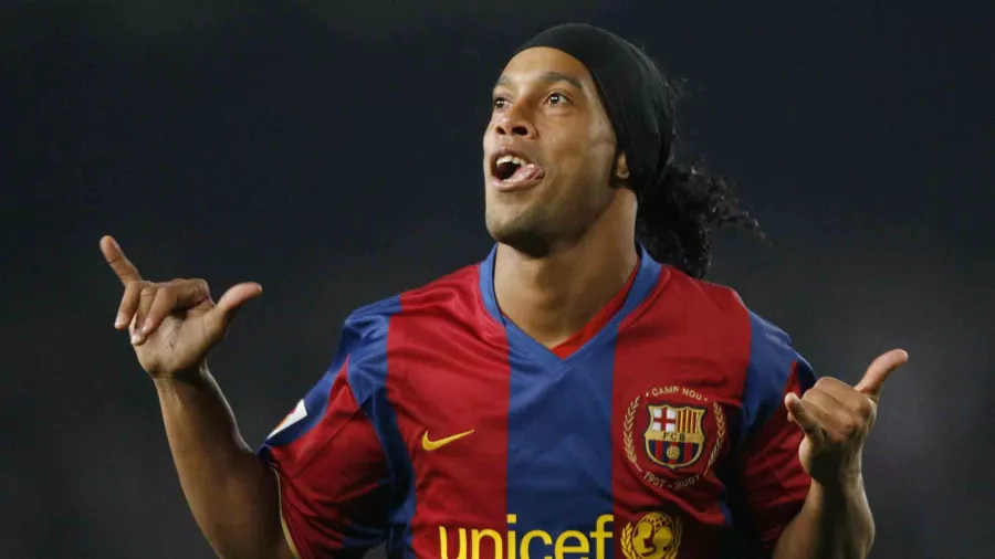 6. Ronaldinho