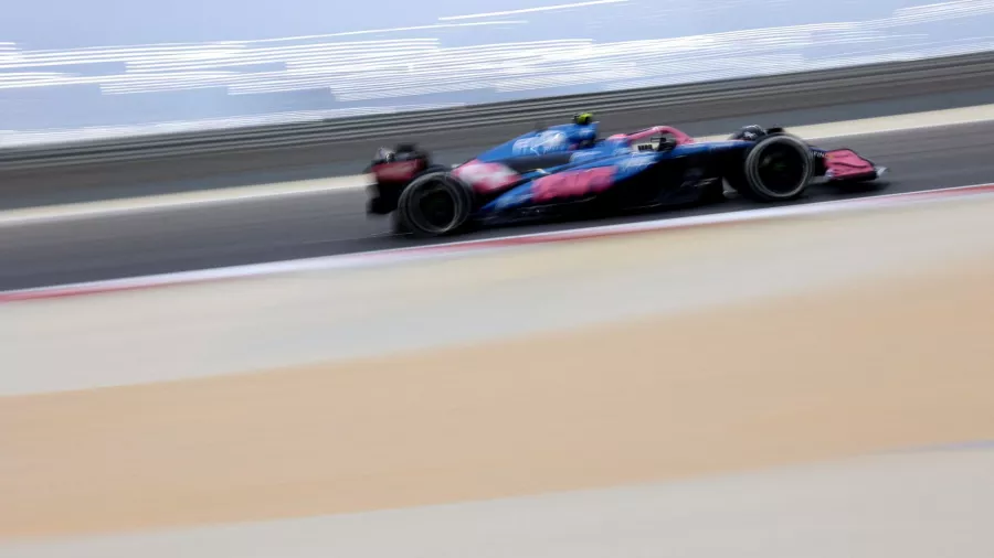 Carlos Sainz dominó los primeros entrenamientos de pretemporada de F1