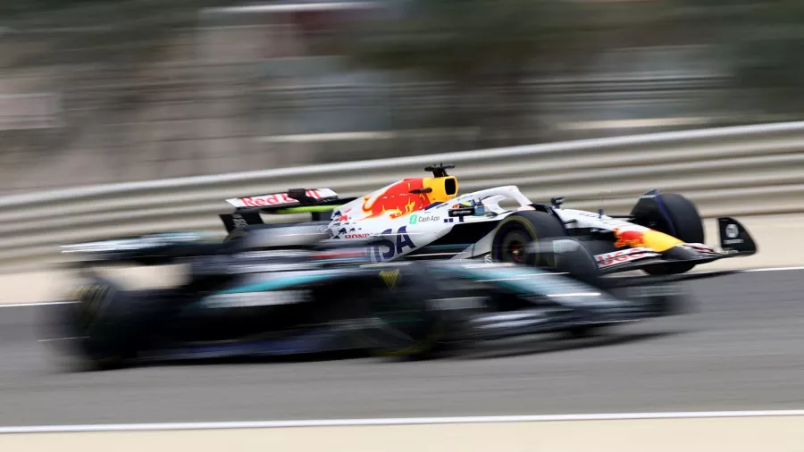 Carlos Sainz dominó los primeros entrenamientos de pretemporada de F1