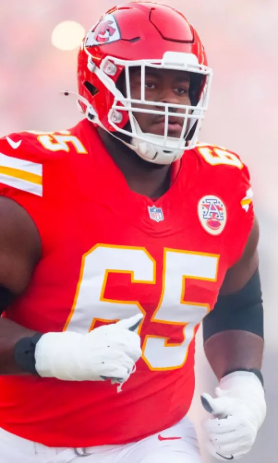 Trey Smith será etiquetado como jugador franquicia por los Chiefs