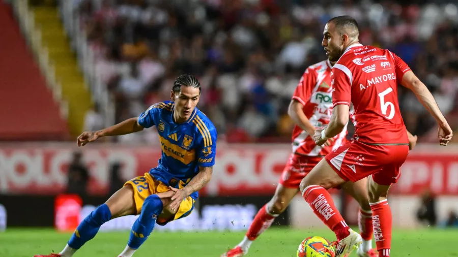 Tigres despertó y frenó en seco a Necaxa