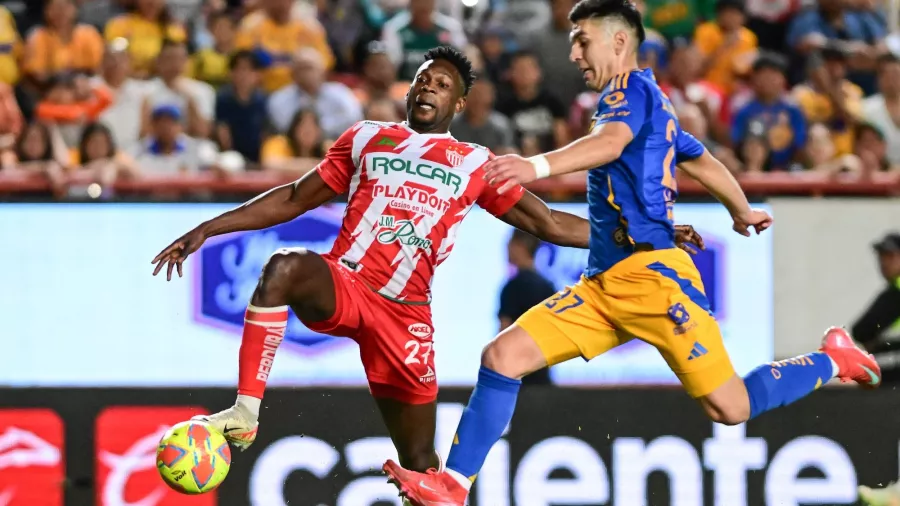 Tigres despertó y frenó en seco a Necaxa